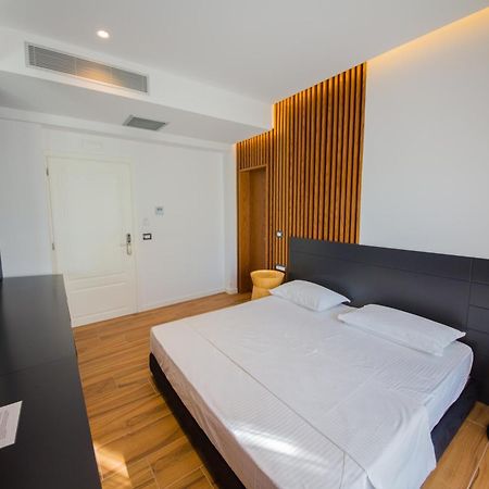 Inada Hotel Ksamil Room photo