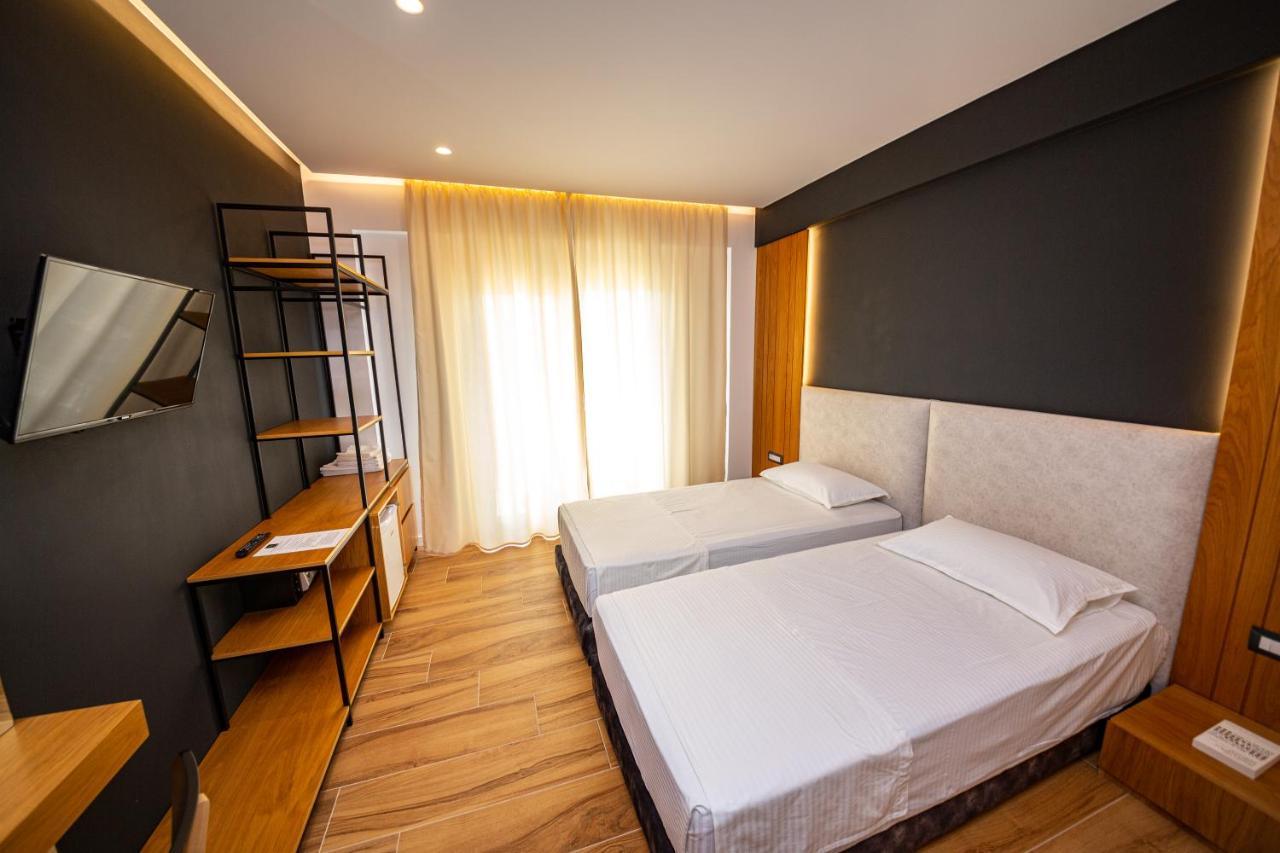Inada Hotel Ksamil Exterior photo