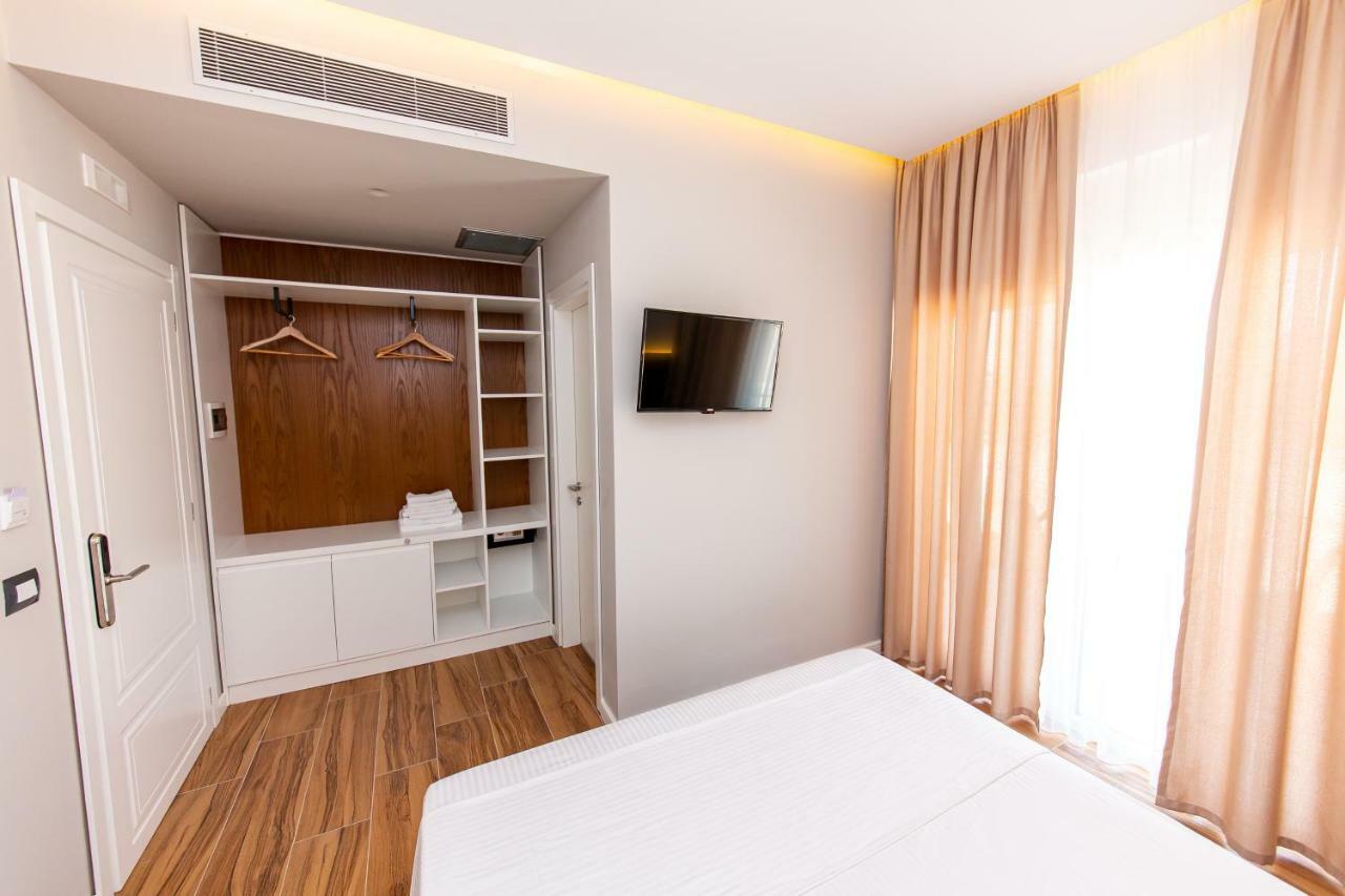 Inada Hotel Ksamil Exterior photo