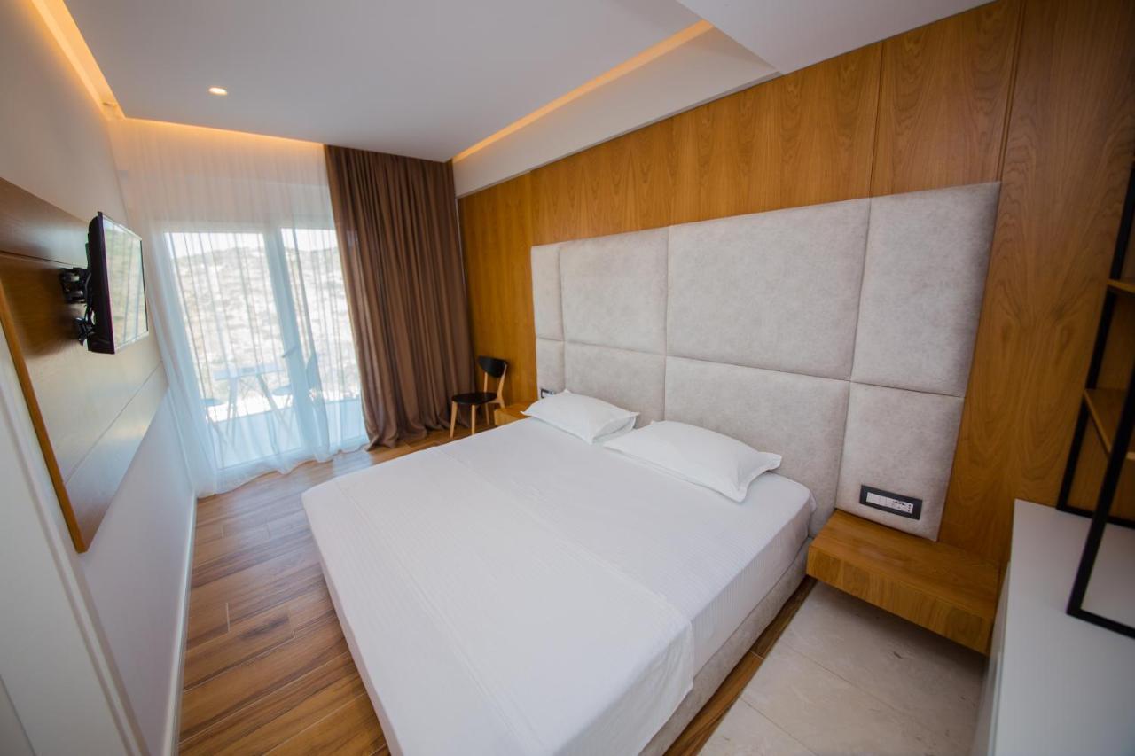 Inada Hotel Ksamil Exterior photo